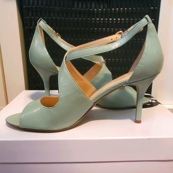 Nine West Shoes - Nine West Teal Heels